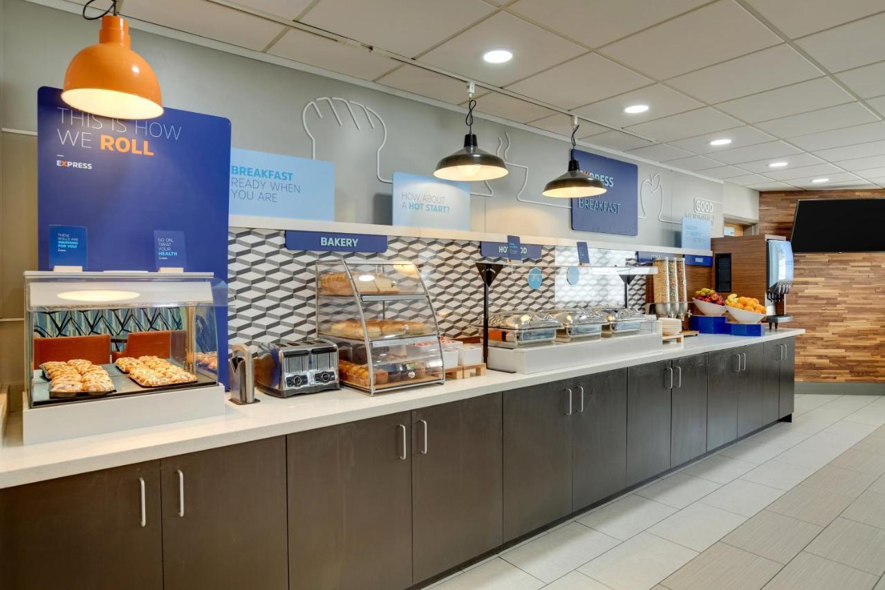 Holiday Inn Express I-95 Capitol Beltway - Largo By Ihg Buitenkant foto